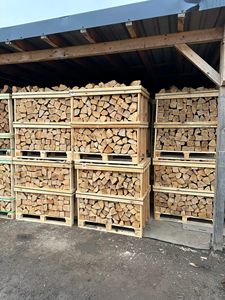 High Quality Oak Beech & Pine <b>Firewood</b> <b>Logs</b> Sun Dried Split 4-6 Times (8-15 cm Diameter) Grade a Factory Price - Product Image 4