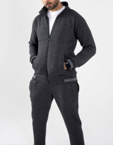 Ensemble sweat-shirt et pantalon surdimensionné en coton 100% pour homme, logo brodé personnalisé, streetwear confortable, vente en gros - Product Image 4