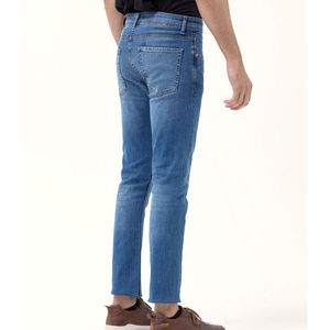 Jean droit taille mi-haute élégant pour homme, en denim de qualité supérieure, délavage clair, 100 % coton, séchage rapide – Meilleure vente de l'usine - Product Image 5