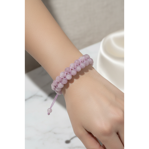 สร้อยข้อมือหินธรรมชาติคุนไซต์ 8 มม. แบบสองแถวถักด้วยเชือกมาคราเม่ - Product Image 3