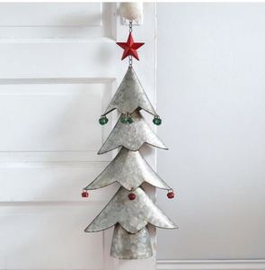 Décoration suspendue d'arbre de Noël en métal galvanisé galvanisé fait à la main écologique Métal patiné Forme unique d'arbre - Product Image 1