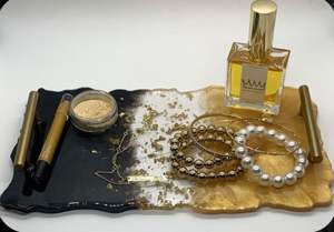 Meilleures ventes Plateau de service en résine Plateau de service arrondi avec poignée en métal Plateau de service décoratif - Product Image 3