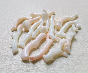 Coral Japonés Palo Liso Rosa Sombreado Coral Blanco Natural Piedras preciosas Cuentas Palo de Coral Blanco - Product Image 5