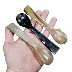 Cucharas Premium de Cuerno de Búfalo y Buey para Colecciones de Vajilla, Cuchara de Cuerno de Buey para Regalos, Cuchara de Cuerno de Buey Apta para Alimentos para Uso Diario - Product Image 1
