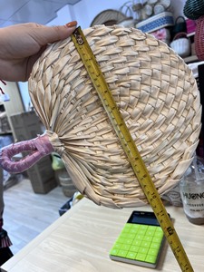 Abanico de Mano Tradicional de Bambú con Construcción Confiable para Accesorios de Eventos, Exhibición Decorativa y Distribución para Exportación - Product Image 3