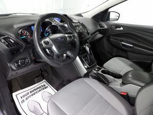 Véhicules d'occasion comme neufs, Ford Escape SE AWD 1.6L I4 SUV / Crossover 2013 à vendre - Product Image 3