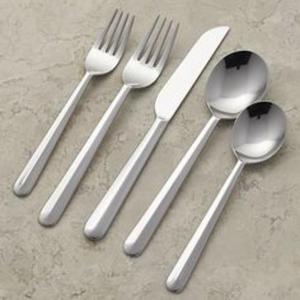 Juego de cubiertos de acero inoxidable de alta gama con calidad de construcción resistente y un sofisticado acabado contemporáneo - Product Image 2
