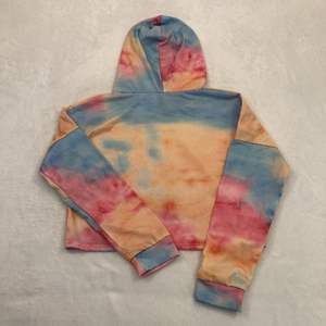 Wholesale <b>Women's</b> Hooded Winter Crop <b>Tops</b> Custom Croptop Hoodie Set Zip-Up Comfy <b>Fleece</b> Pullover Hoodies - Product Image 2