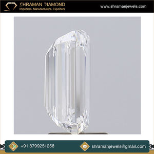 Diamant de laboratoire de taille émeraude de 3,05 carats VS2 certifié IGI en provenance d'Inde pour les bagues de fiançailles, les alliances, les bijoux d'anniversaire, les pendentifs - Product Image 3