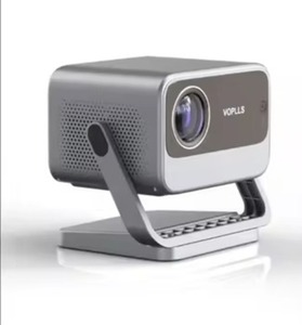 Nouveau projecteur portable dernière génération avec mise au point manuelle, correction trapézoïdale, 2 Go de RAM et 32 Go de stockage - Product Image 1