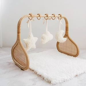 Tapis de jeu naturels pour bébés, gyms pour nourrissons faits à la main, gyms pour bébés en rotin, livraison rapide - Product Image 3