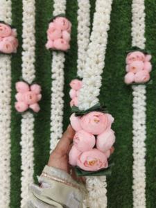 Mogra jazmín Ranunculus flor guirnalda boda india decoración Mandap Mehndi Sangeet escenario telón de fondo decoración de inauguración de la casa - Product Image 2