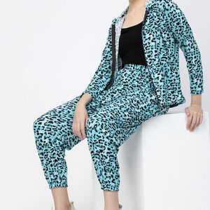 Conjunto Deportivo de Mujer con Capucha, Sublimado, Estampado, de Alta Calidad, para Invierno, Informal, con Opciones de Tallas Grandes - Product Image 6