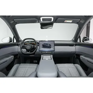 ซีคร 7X รถยนต์ไฟฟ้าแบบซีดาน SUV ขับเคลื่อนสี่ล้อ ระบบเกียร์อัตโนมัติ มอเตอร์ขับเคลื่อนคู่ ระบบขับเคลื่อนล้อหลัง แบตเตอรี่ลิเธียม พวงมาลัยซ้าย สีดำเข้ม ล้อแม็ก R19 รถยนต์ไฟฟ้า - Product Image 5