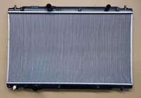 Radiateurs de système de refroidissement JD 21232 pour HONDA CRV E/G2.0L A/MT 2017- Radiateur 19010-5TZ-H01 Autres pièces de moteur Radiateur