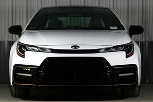 Corolla SE Apex Edition 2021 ~5 milles, boîte manuelle 6 vitesses - Product Image 5