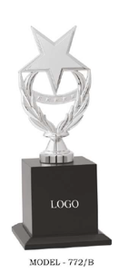 Trophée Étoile avec Couronne de Lauriers en Alliage de Zinc Plaqué Or, Argent, Bronze – Récompense Sportive Gravée avec Base Durable et Affichage du LOGO - Product Image 5