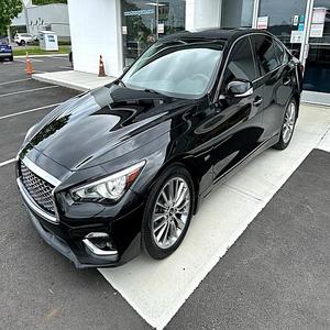 Infiniti Q50 3.0t Luxe 2019, Tracción Trasera, Motor V-6 de 3L Twin Turbo, Gasolina, Automático, Sedán - Product Image 1