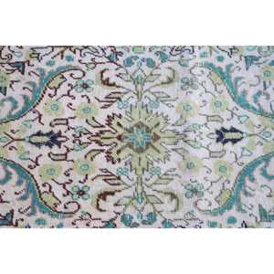 พรมตุรกีวินเทจ ขนาด 3.8x4.7 ฟุต พรมขนสัตว์ลายดอกไม้สีเขียว - Product Image 5