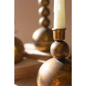 ENSEMBLE DE TROIS PORTE-BOUGIE CONIQUE EN LAITON ANTIQUE pour Table de mariage et centre de table décoratif de fête - Product Image 2