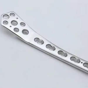 Plaques de fémur distal vétérinaire de haute qualité Source d'alimentation manuelle de 5.0mm, approuvée CE, paquet de 10 pièces (L5R5) - Product Image 1