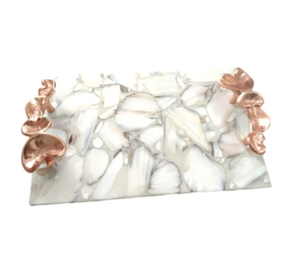 Plateau de séparation en nacre rectangulaire polyvalent et créatif Plateau décoratif en nacre Plateau de service en coquille fait à la main Fournitures d'hôtel - Product Image 1