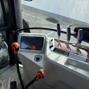 Tracteur de jardin compact 4WD 50HP 80HP petite machine agricole pour verger vignoble avec moteur moteur boîte de vitesses noyau de roulement - Product Image 2