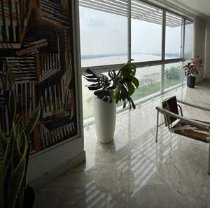 Macetas de fibra de vidrio personalizables de alta calidad, versátiles en tamaño y color para decoración de jardín, macetas y macetas - Product Image 1