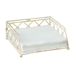 Porte-serviettes de table de fête décoratif fait à la main Antique fini brillant poli rond de serviette en métal pour Restaurant - Product Image 4
