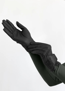 Guantes de equitación profesionales de cuero ultra transpirable para entrenamiento de caballos, con agarre duradero y logotipo personalizado al por mayor. - Product Image 4