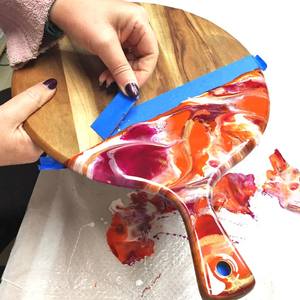 PLANCHE À DÉCOUPER EN RÉSINE EPOXY EN BOIS DE TECK PERSONNALISÉ CUISINE FAIT À LA MAIN Planche À Découper En Résine Ocean River pour Servir La Nourriture - Product Image 6