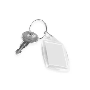 Portachiavi Personalizzato con Foto di Lima, Gadget Promozionali e Moschettoni Personalizzabili - Product Image 1