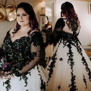 Mumuleo Plus Size Wedding Dresses Long Sleeves Black Lace Sweetheart Neckline Tulle Gothic Wedding Bridal Gown vestido de