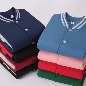 2024 ออกแบบใหม่ฤดูหนาวคุณภาพสูงที่กําหนดเองเย็บปักถักร้อยเบสบอล Street ผู้ชายเฮฟวี่เวทแจ็คเก็ต - Product Image 4