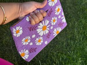 Bolso de mano de noche con cuentas, bolso bordado con cuentas y diseño único hecho a mano - Product Image 3