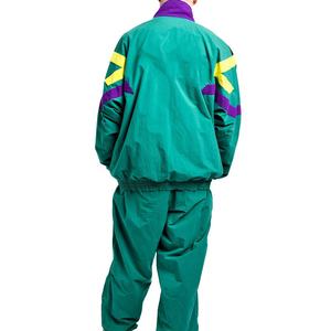 Ropa deportiva de invierno para hombre, conjunto cortavientos, diseño OEM, chándales deportivos de talla grande, nueva llegada, precio al por mayor - Product Image 3