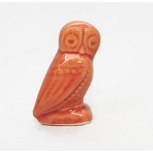 Esculturas intrincadas de búhos de cerámica para decoración del hogar - Product Image 1