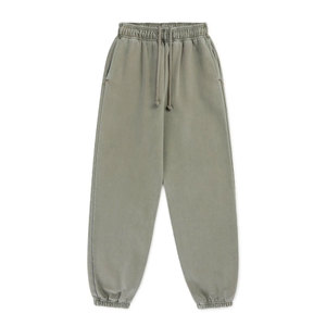 Pantalon de survêtement épais personnalisé pour homme avec broderie et impression sur mesure, en coton doux, coupe fuselée, idéal pour la gym et les tenues décontractées - Product Image 2