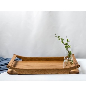 Plateau de service rond en bois, design minimaliste moderne, usage traditionnel et festif - Product Image 3