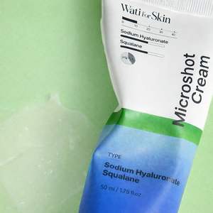 Crème Micro-Spicules à l'Hyaluronate de Sodium et au Squalane pour le Soin de la Barrière Cutanée et le Confort de la Peau - Product Image 2