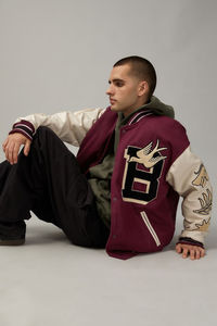 Chaqueta universitaria de lana para hombre, chaqueta de invierno sólida a prueba de viento, estilo callejero, logotipo personalizado, bordado, chaquetas con letras de béisbol - Product Image 5