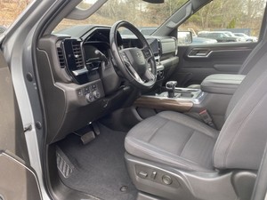 SUPER AFFORDABLE 2023 CHE-VRO-LET SIL-VE-RA-DO 15-00 RST 4WD AUTOMATIC TRANSMISSION V8 CYLINDERS - Product Image 3