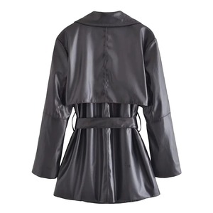 2024 nouveaux vêtements d'extérieur automne hiver femmes veste en cuir noir avec ceinture simple bouton revers court Trench manteau mince élégant hauts - Product Image 2
