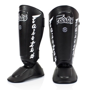 Protège-tibias de boxe professionnels personnalisés - Protection en cuir véritable pour l'entraînement de kickboxing et le sparring en contact total - Product Image 1