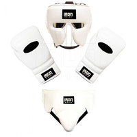 Venta al por mayor IRON POINT INDUSTRIES: Conjuntos de boxeo y sparring de cuero personalizados de alta calidad, guantes de boxeo OEM, protector de cabeza y protector inguinal.