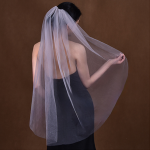 ผ้าคลุมหน้าเจ้าสาว Bridella BM117 สีเทา ผ้าตาข่ายประดับลูกไม้ พร้อมหวี 2 ชั้น ผ้าทูลล์นุ่ม สวมใส่สบาย ลายโบว์สำหรับงานแต่งงานและงานพรอม - Product Image 1