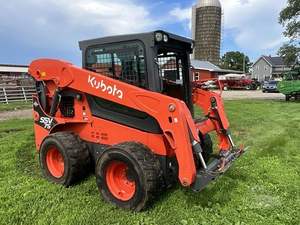 Chargeuse compacte Kubota SSV75 2022, diesel, godet de 48 pouces, boîte de vitesses hydraulique Parker, capacité de levage de 1880 lb, capacité de levage de charge utile de 8421 lb - Product Image 5