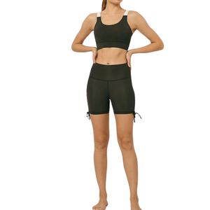 Shorts de yoga écologiques en tissu recyclé pour femmes, taille haute, confort optimal pour la salle de sport, l'entraînement et la pratique du yoga - Product Image 6