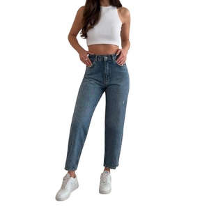 Jeans de Cintura Media para Mujer, Ajuste Cómodo, Mezclilla Elástica de Alta Calidad, Tejido Transpirable, Estilos Casuales, Versátiles, al por Mayor - Product Image 1
