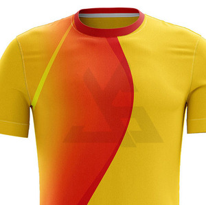 Maillot de football extensible de haute qualité - Noms et numéros d'équipe personnalisés, impression par sublimation, 100% polyester, séchage rapide - Product Image 3